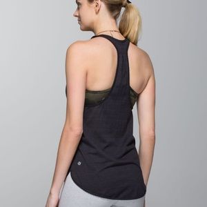 Lululemon 105F Singlet Racerback Scalloped Hem Striped Workout Tank